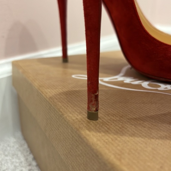 Pigalle Follies 100 Veau Velours Rouge size 8 - Picture 2 of 12